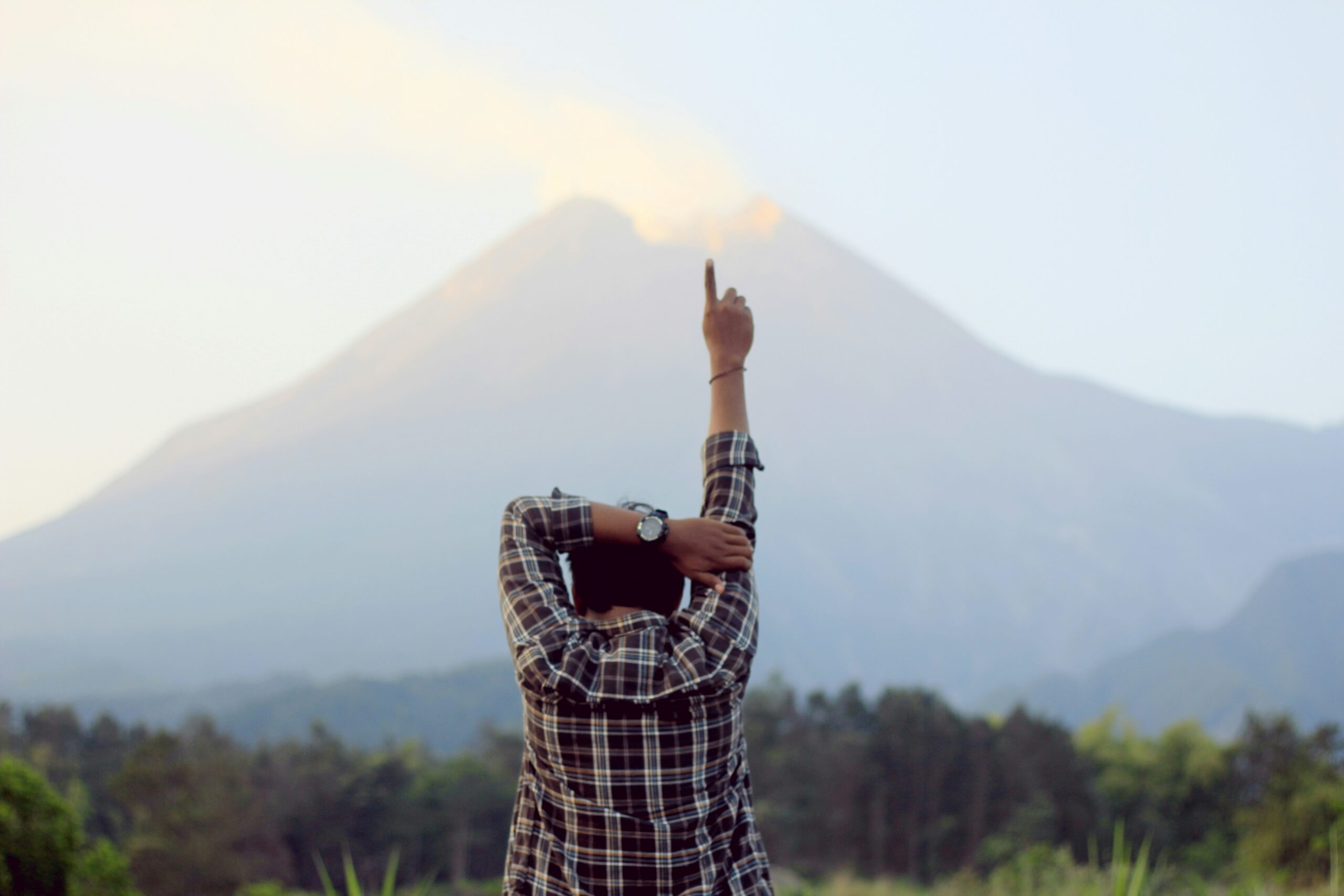 Modern B2B Lead Gen Tactics That Actually Scale